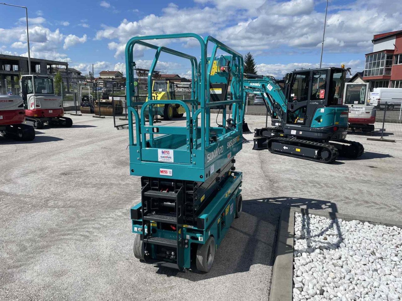 Dizalica Platforma SUNWARD SWSL0807DC
