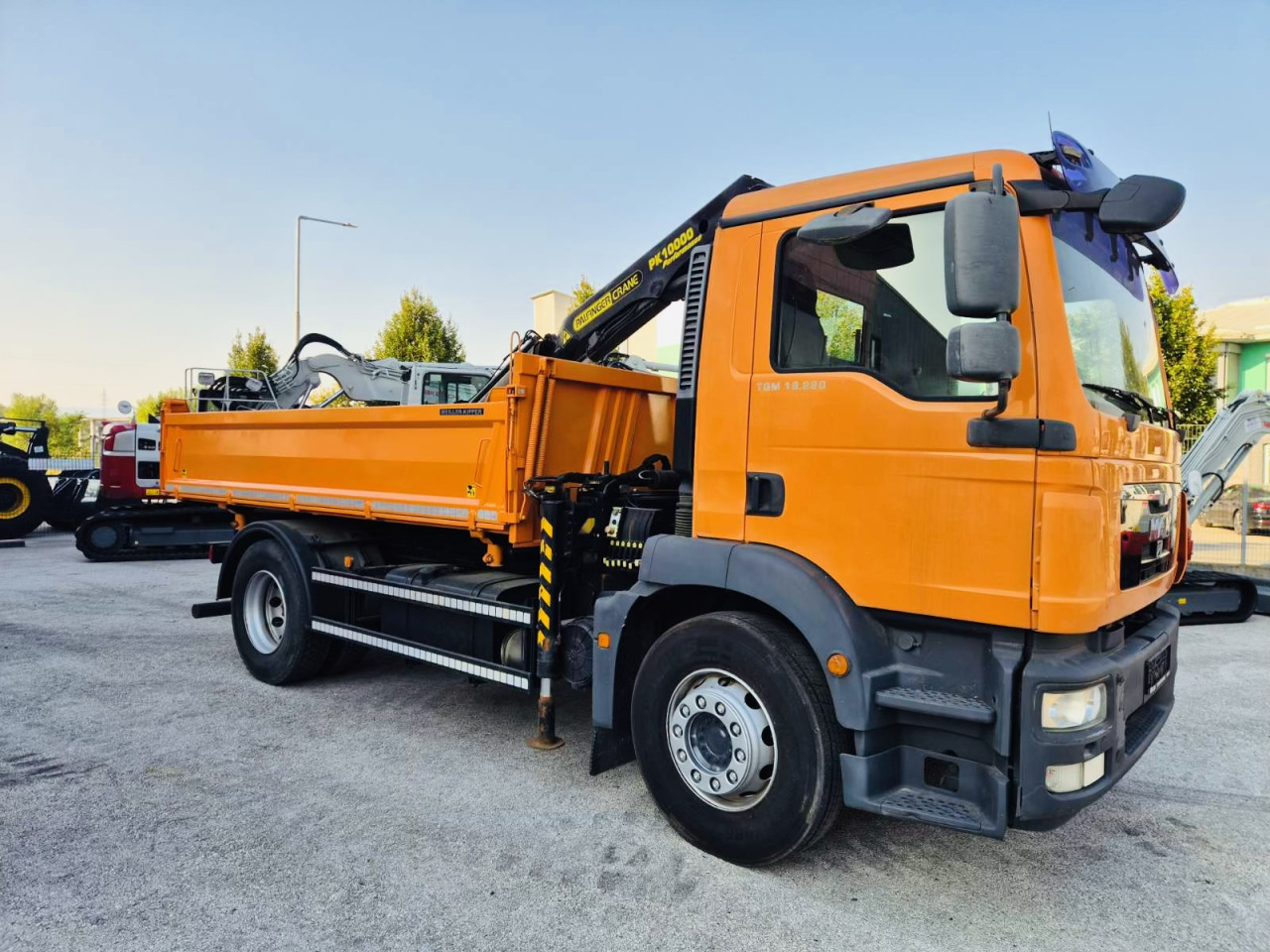 Kamion Man 18290 Kiper Kran 4X2 Spera