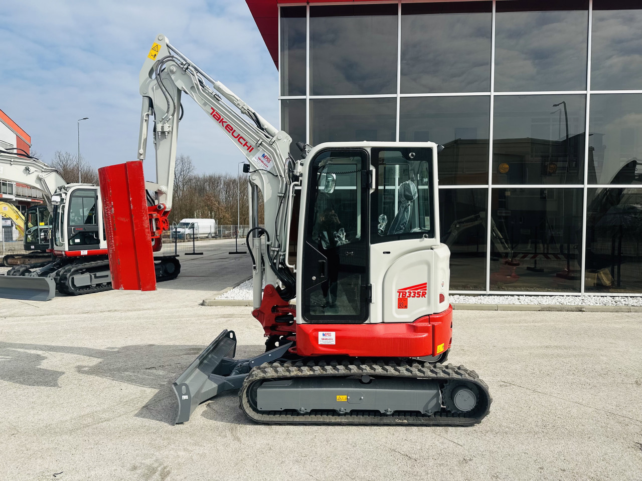 Mini Bager Gusjenicar TAKEUCHI TB335R new new