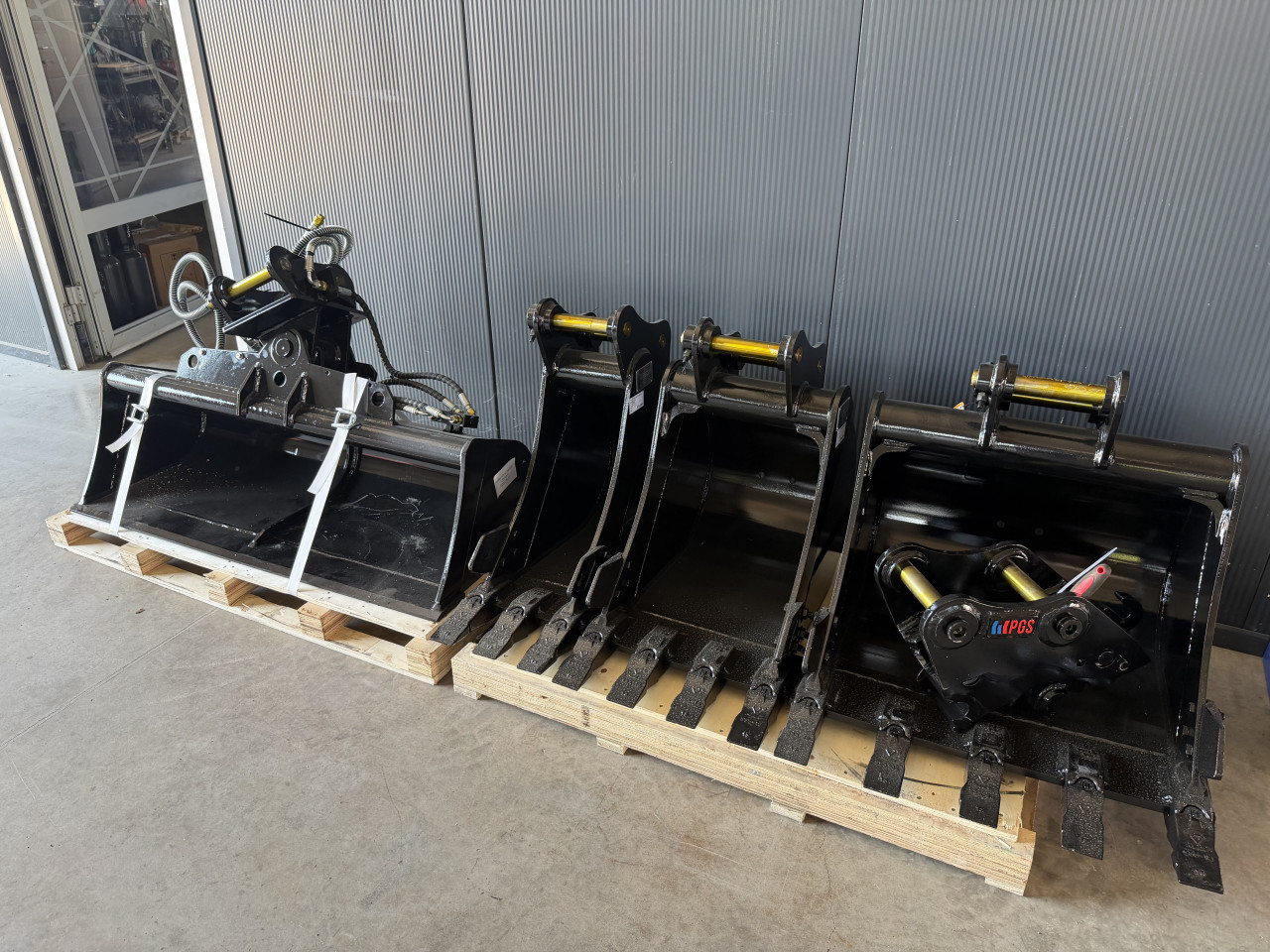 Kasike Mini Bager Takeuchi Sunward Yanmar 3 tone 4 tone
