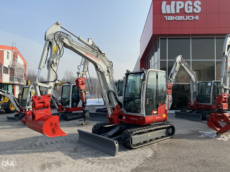 Mini bager Takeuchi TB260