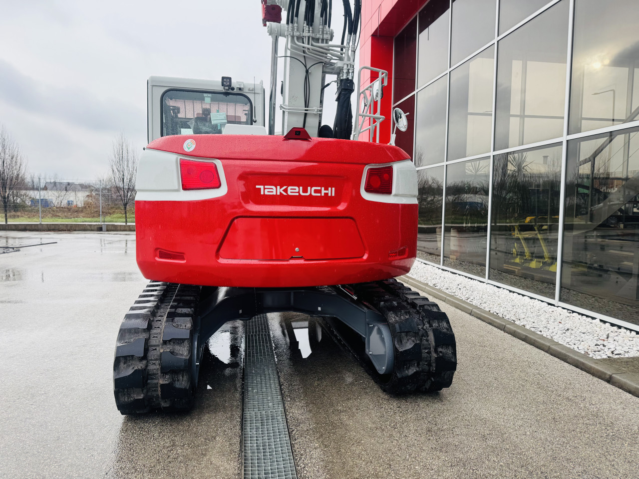 Mini Bager Gusjenicar TAKEUCHI TB2150R V
