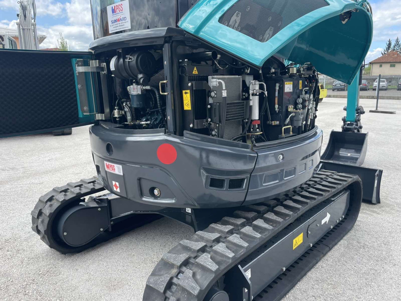 Mini Bager Gusjenicar Sunward SWE35UF