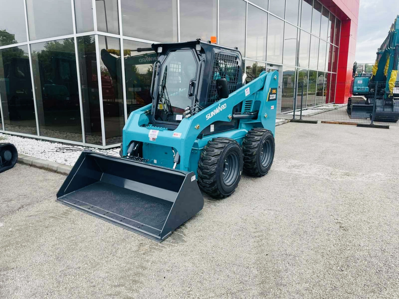 Mini Bager Utovarivac SUNWARD SWL3230