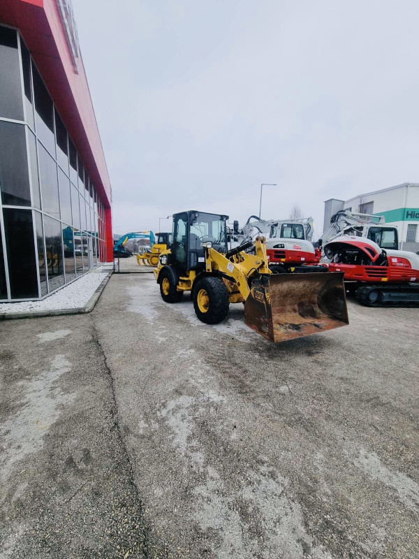 Utovarivac Bager Caterpillar 907H