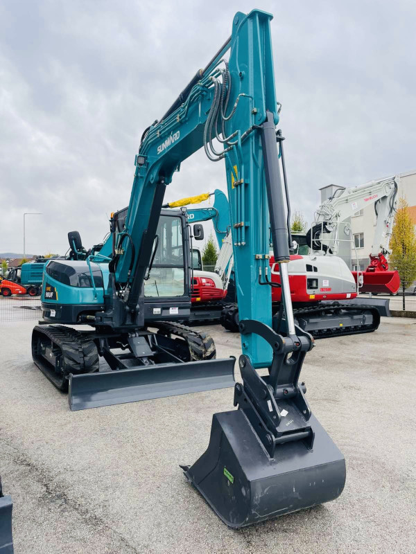 Mini Bager Gusjenicar SUNWARD SWE90UF 9 TONA