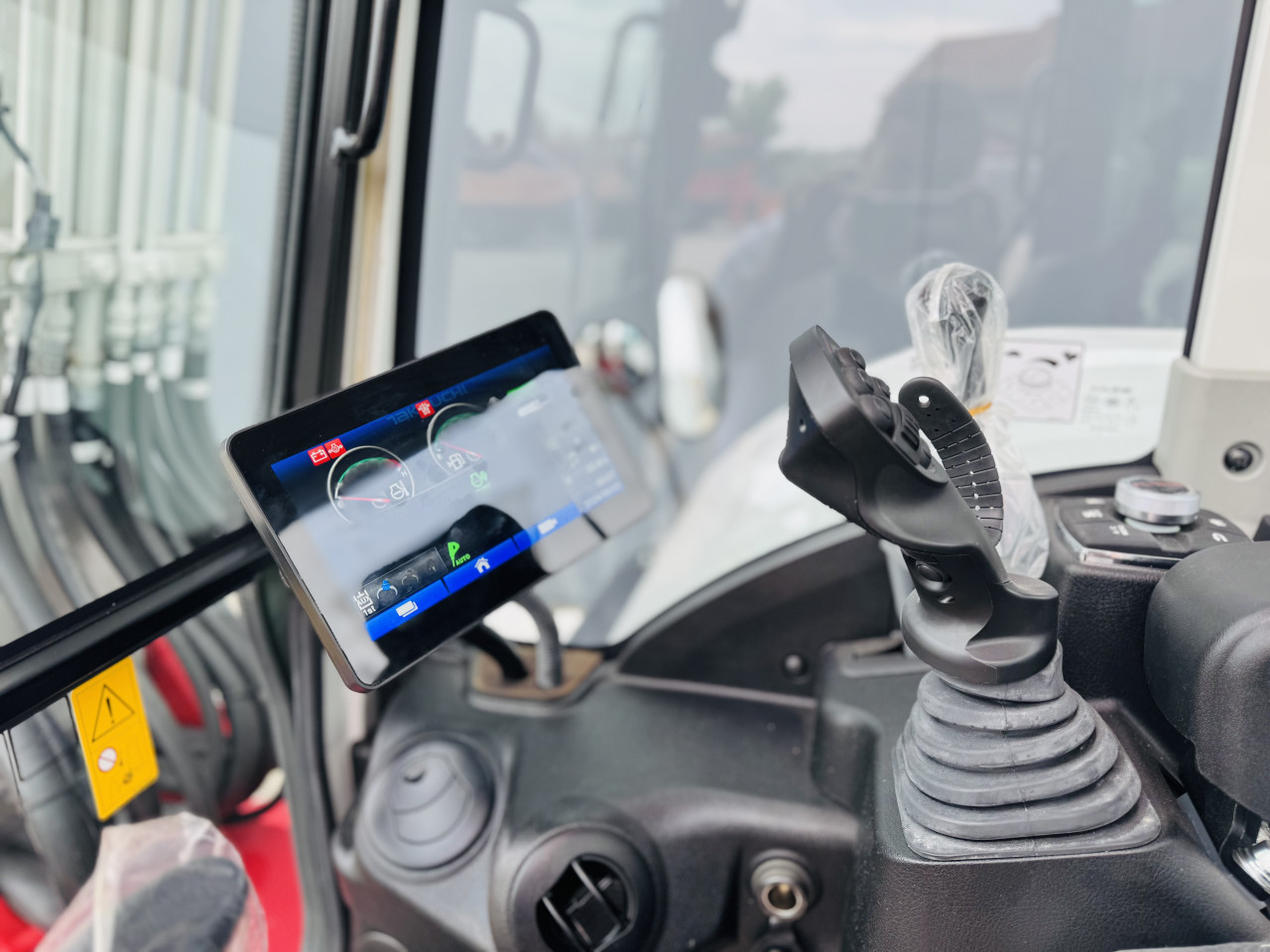 Mini Bager Takeuchi TB370