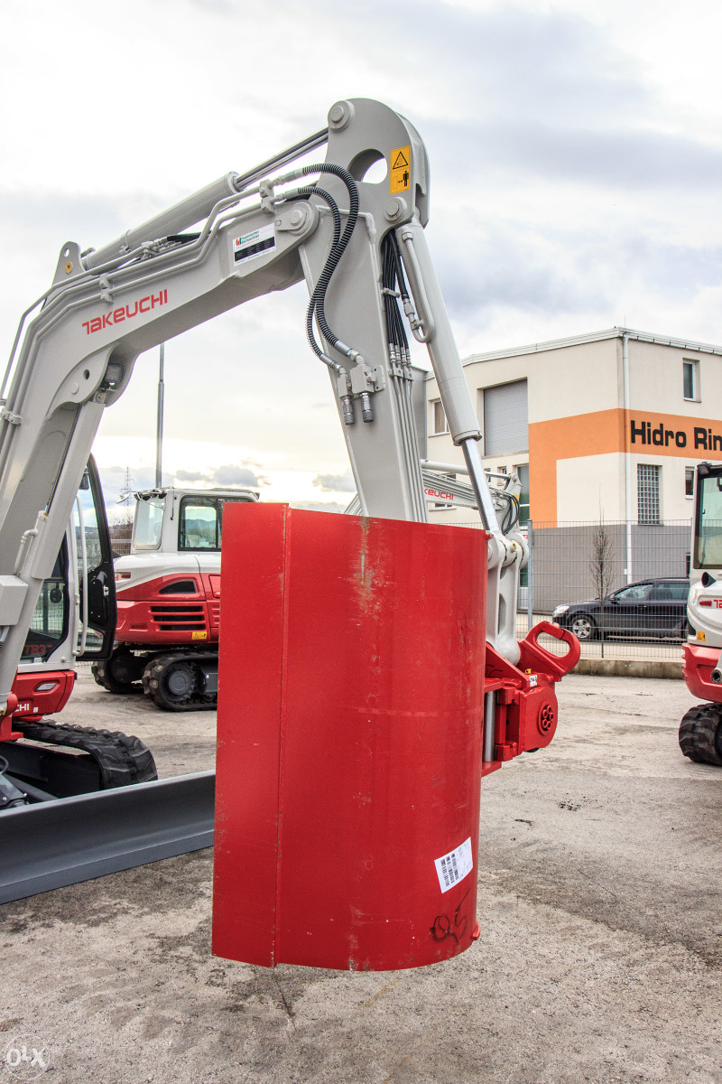 Mini Bager Gusjenicar TAKEUCHI TB370 NEW
