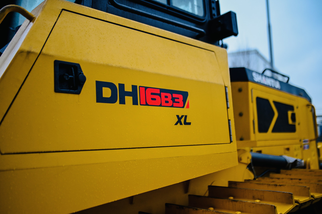 Buldozer SHANTUI DH16 B3 XL