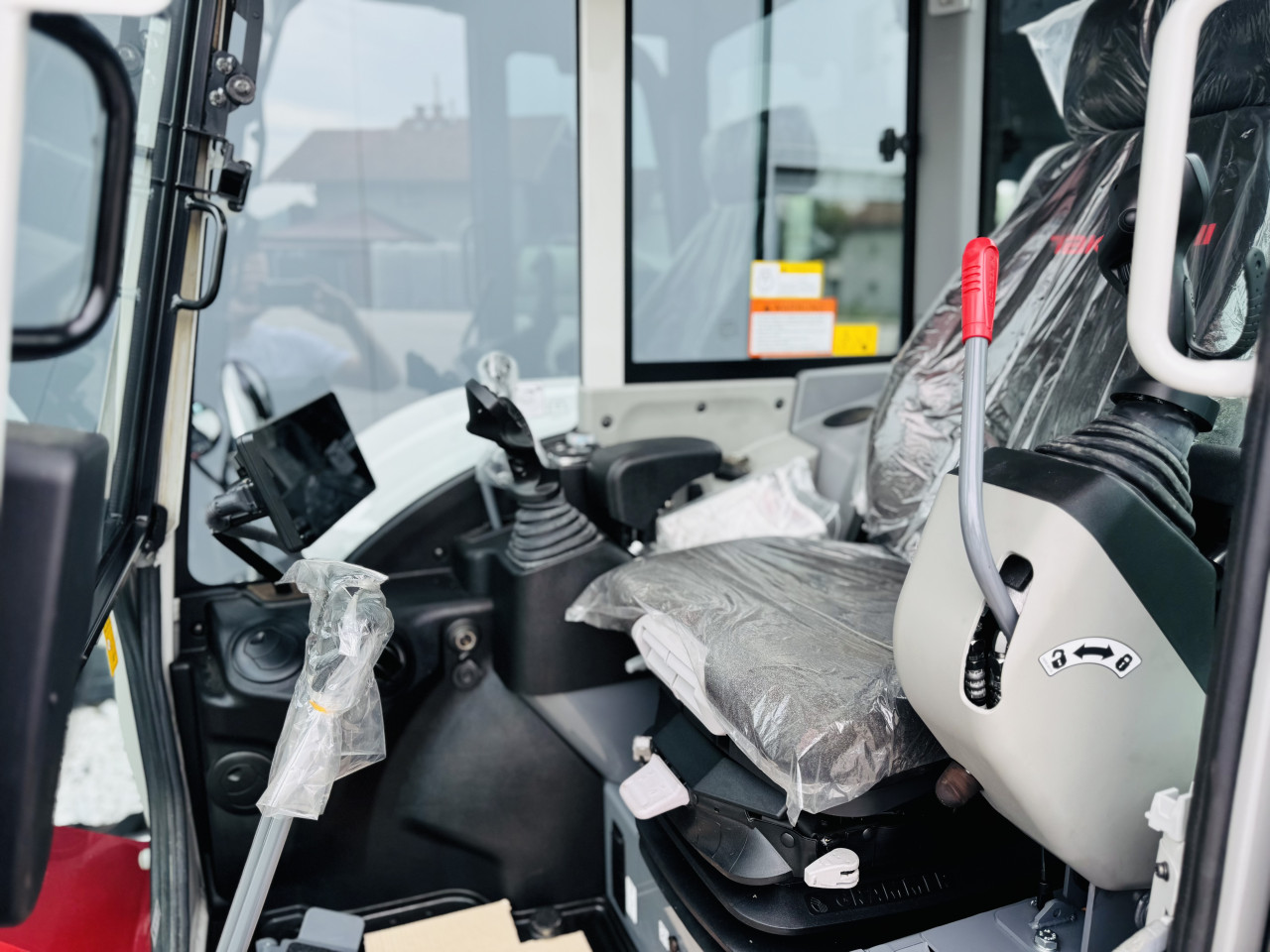 Mini Bager Takeuchi TB370