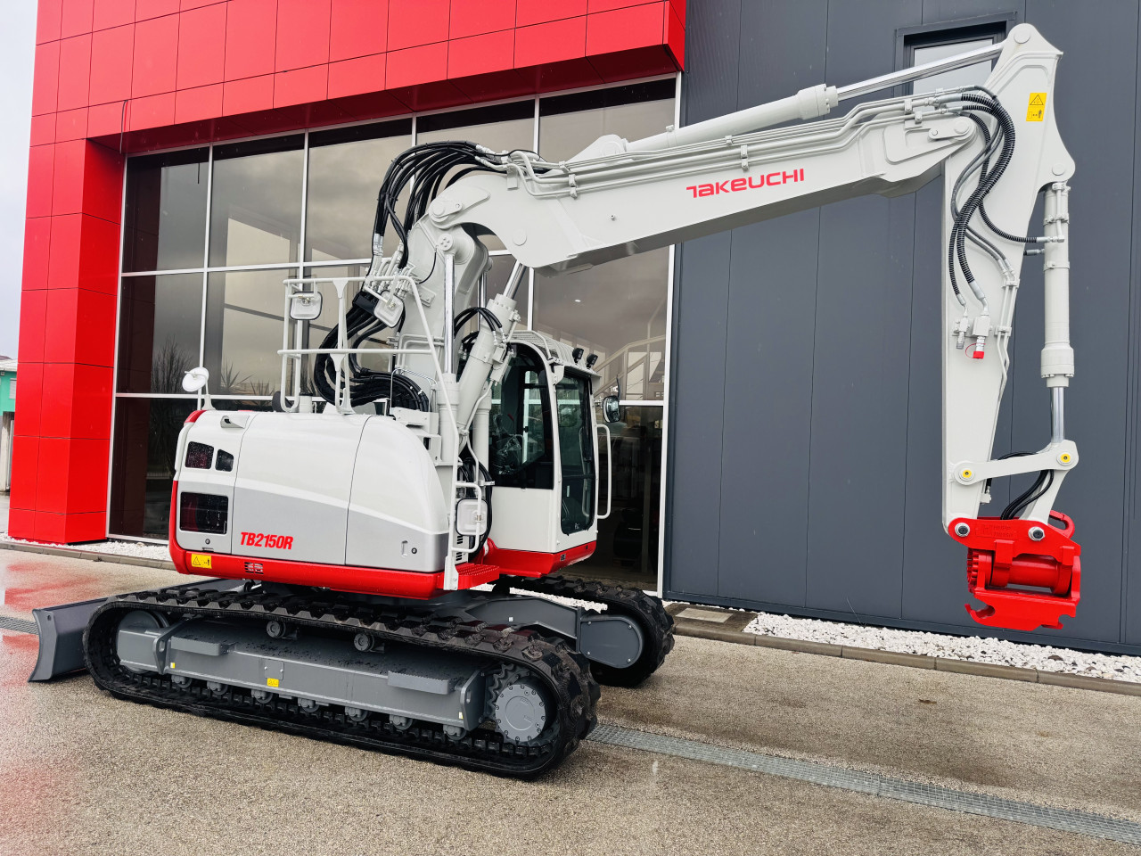 Mini Bager Gusjenicar TAKEUCHI TB2150R V