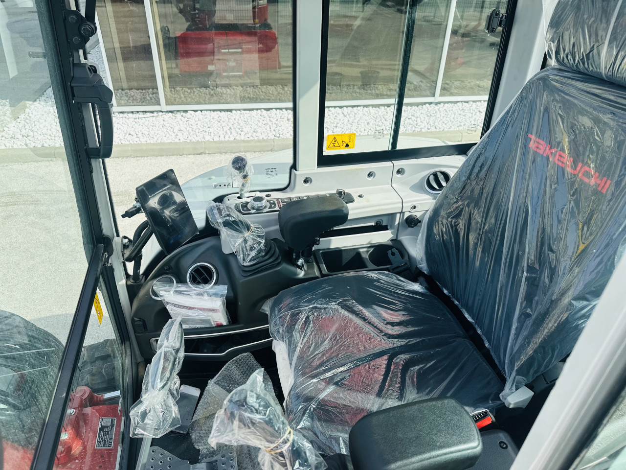 Mini Bager Gusjenicar TAKEUCHI TB335R new new