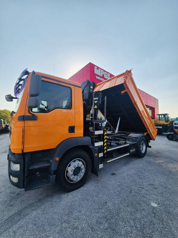 Kamion Man 18290 Kiper Kran 4X2 Spera