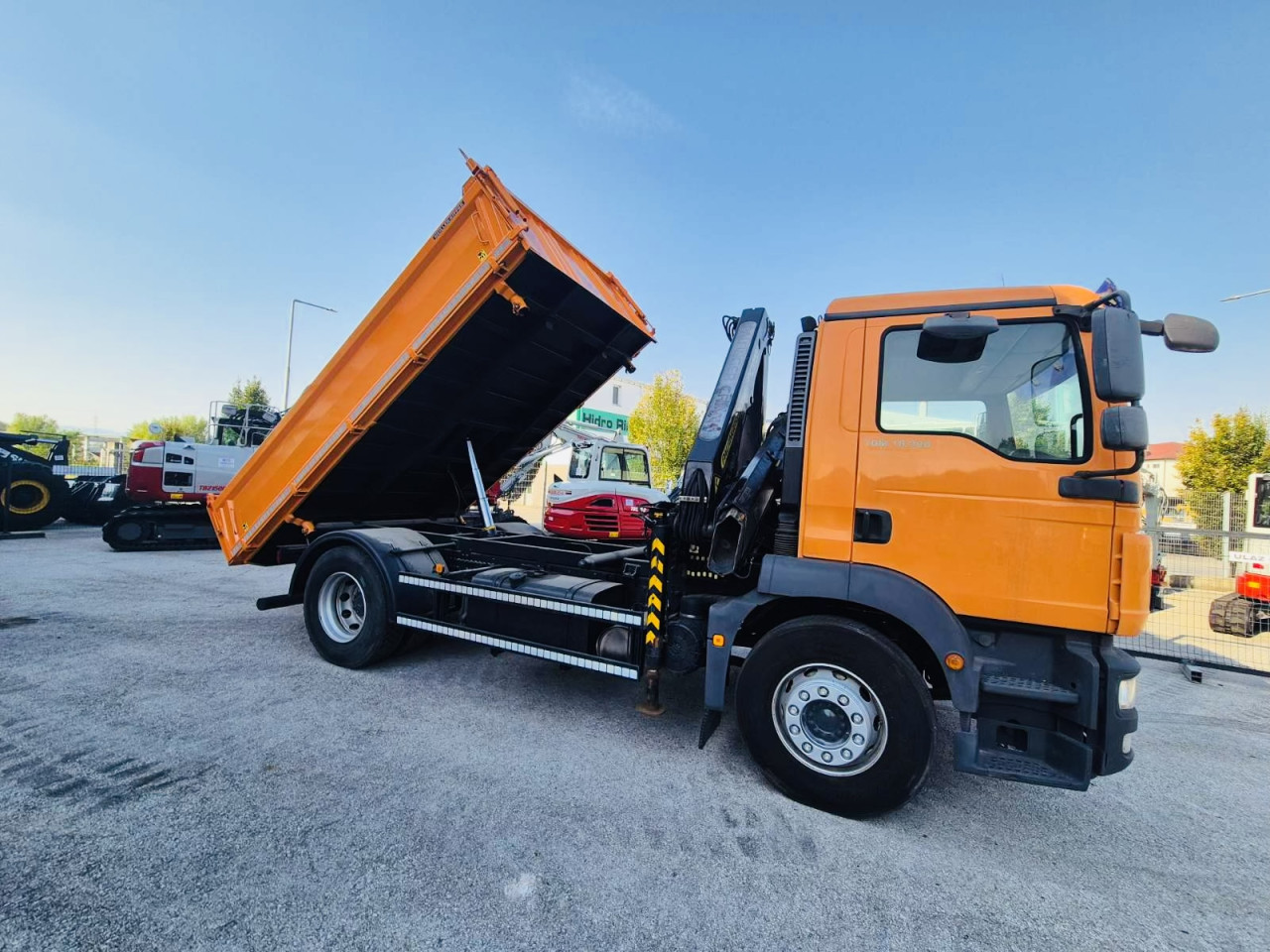 Kamion Man 18290 Kiper Kran 4X2 Spera