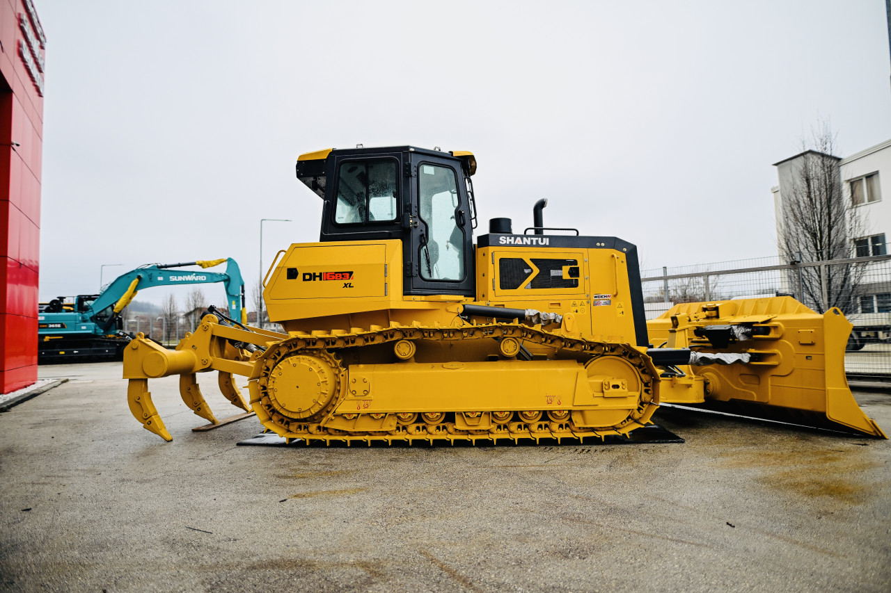 Buldozer SHANTUI DH16 B3 XL