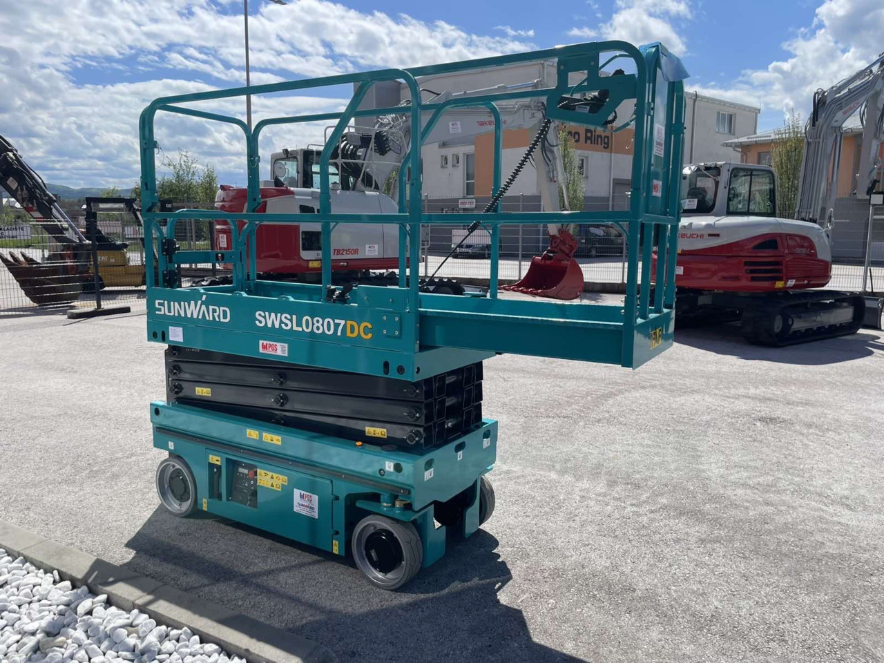 Dizalica Platforma SUNWARD SWSL0807DC