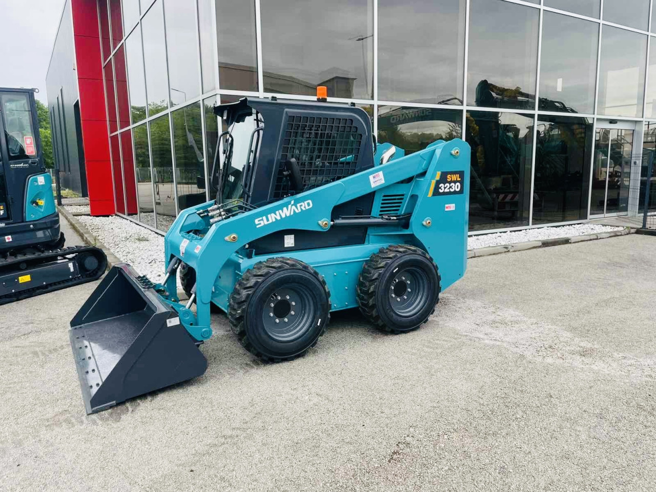 Mini Bager Utovarivac SUNWARD SWL3230