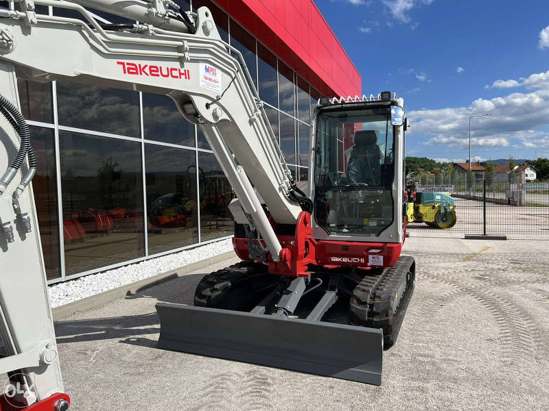 Mini Bager Gusjenicar TAKEUCHI TB370 NEW