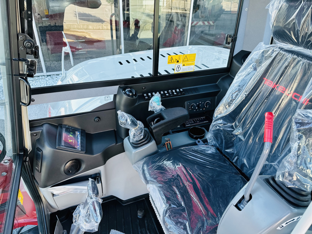 Mini Bager Takeuchi TB290-2 Najprodavani 9 tonski bager u BIH