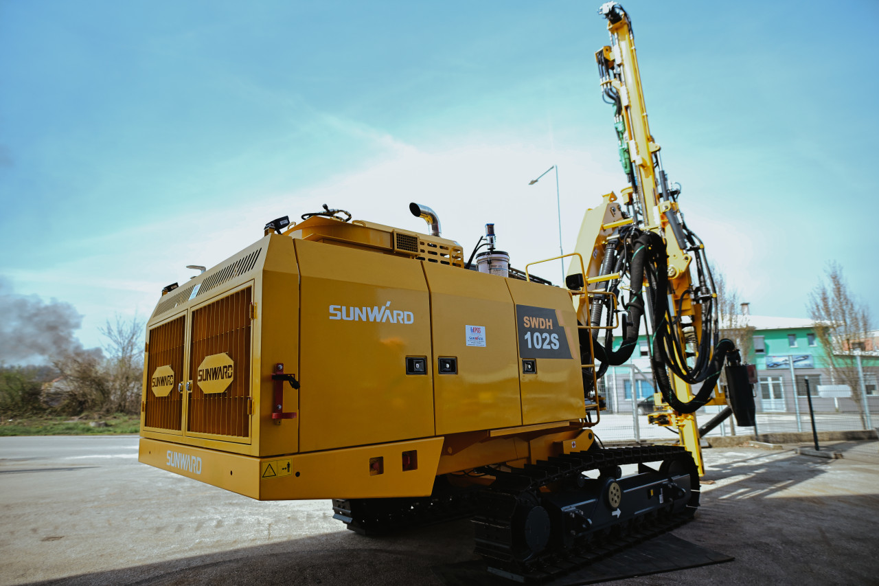 Busilica za Stijene SUNWARD SWDH102S
