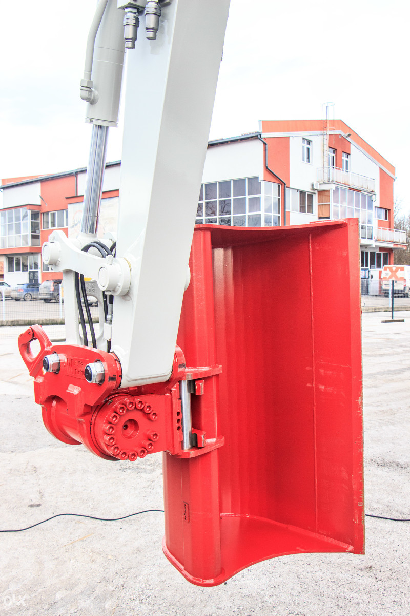 Mini Bager Gusjenicar TAKEUCHI TB370 NEW