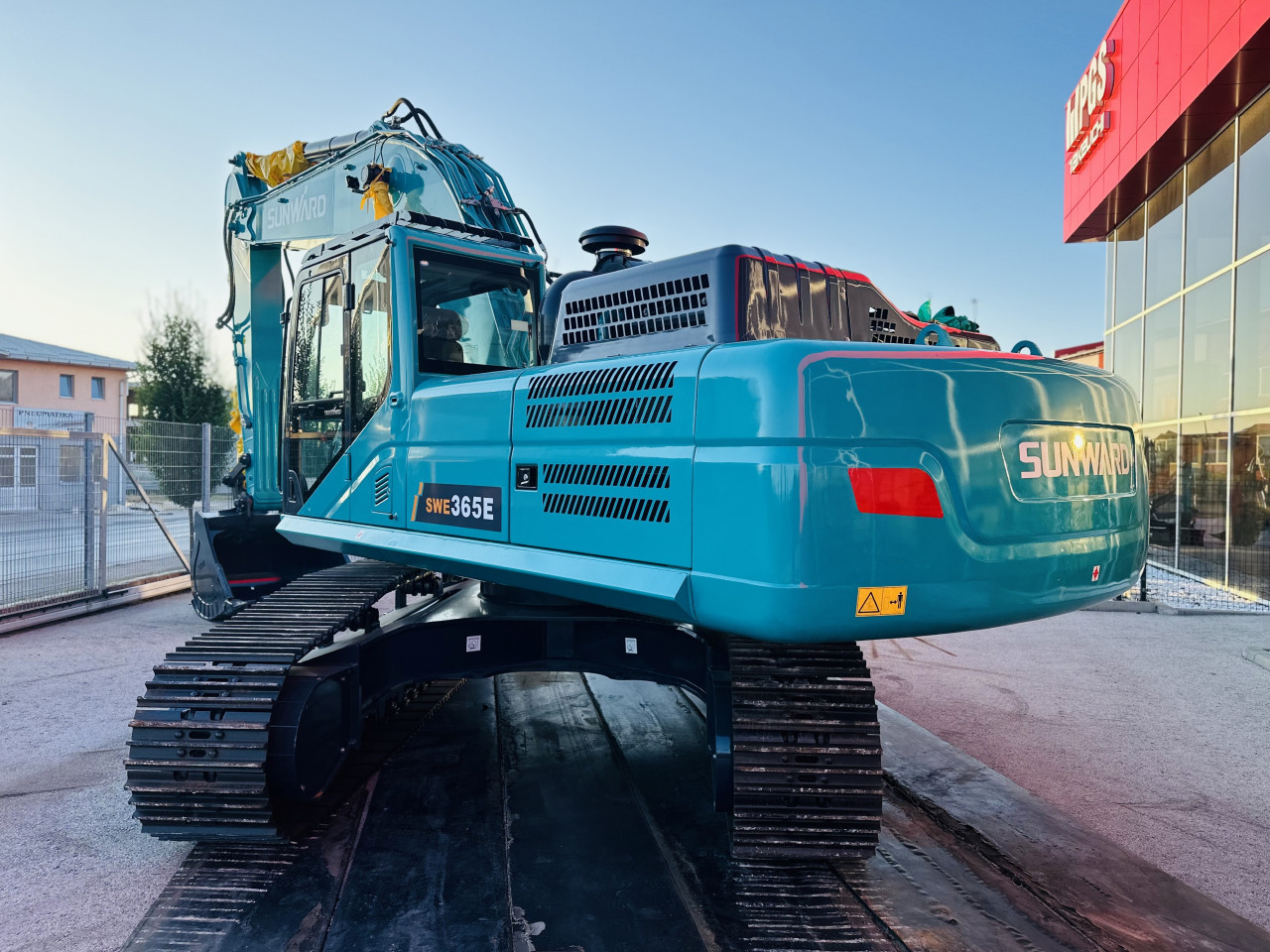 Bager Gusjenicar Sunward SWE365E (36 tona)