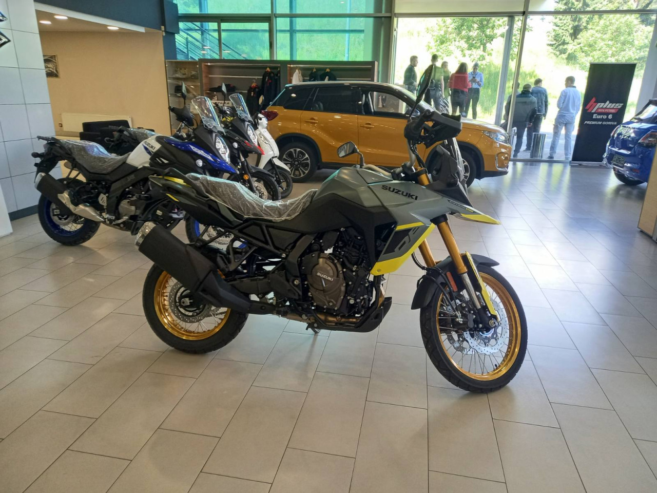 Suzuki V-Strom 800DE  -  033 460 200
