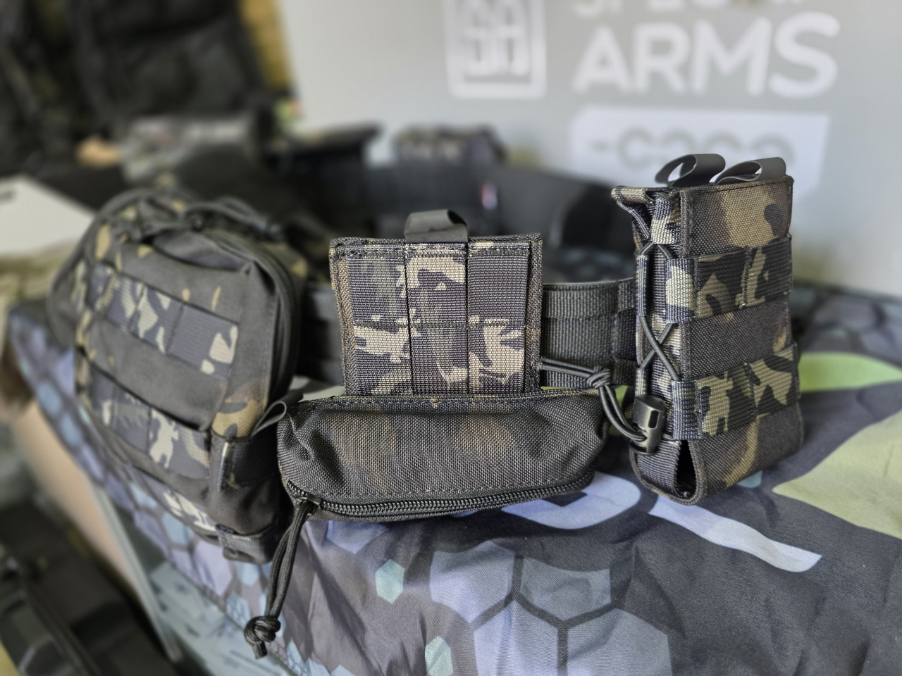 Yakeda Combat Belt   Kaiš sa nastavcima Multicam Black