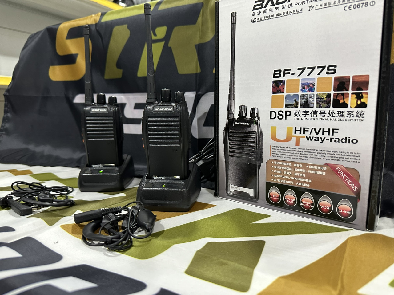 Motorola - Baofeng - 777S (Set od 2 motorole)