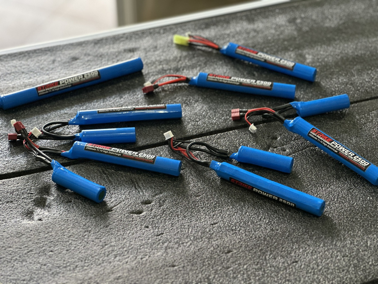 Airsoft Baterija - STRIKE POWER 7.4 2500Mah DEANS