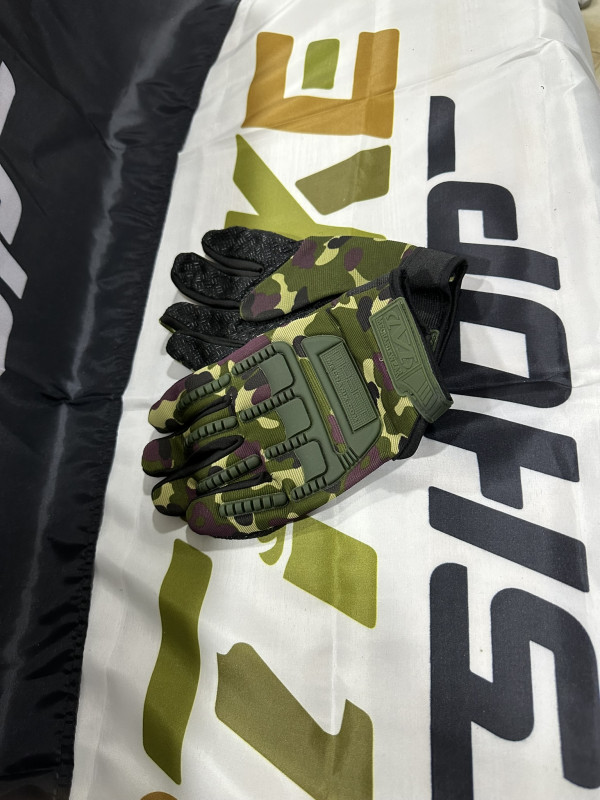 Airsoft Rukavice - CAMO