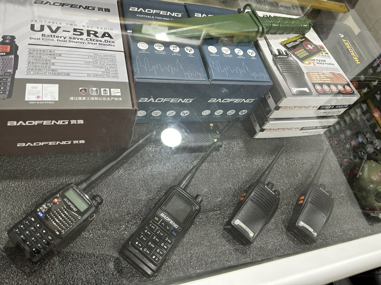 Motorola - Baofeng - 777S (Set od 2 motorole)