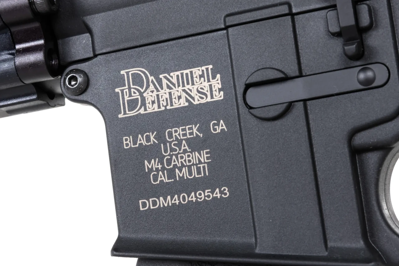 Airsoft SET Replika+Punjac i baterija SA-C28 Gen2 RIS 3