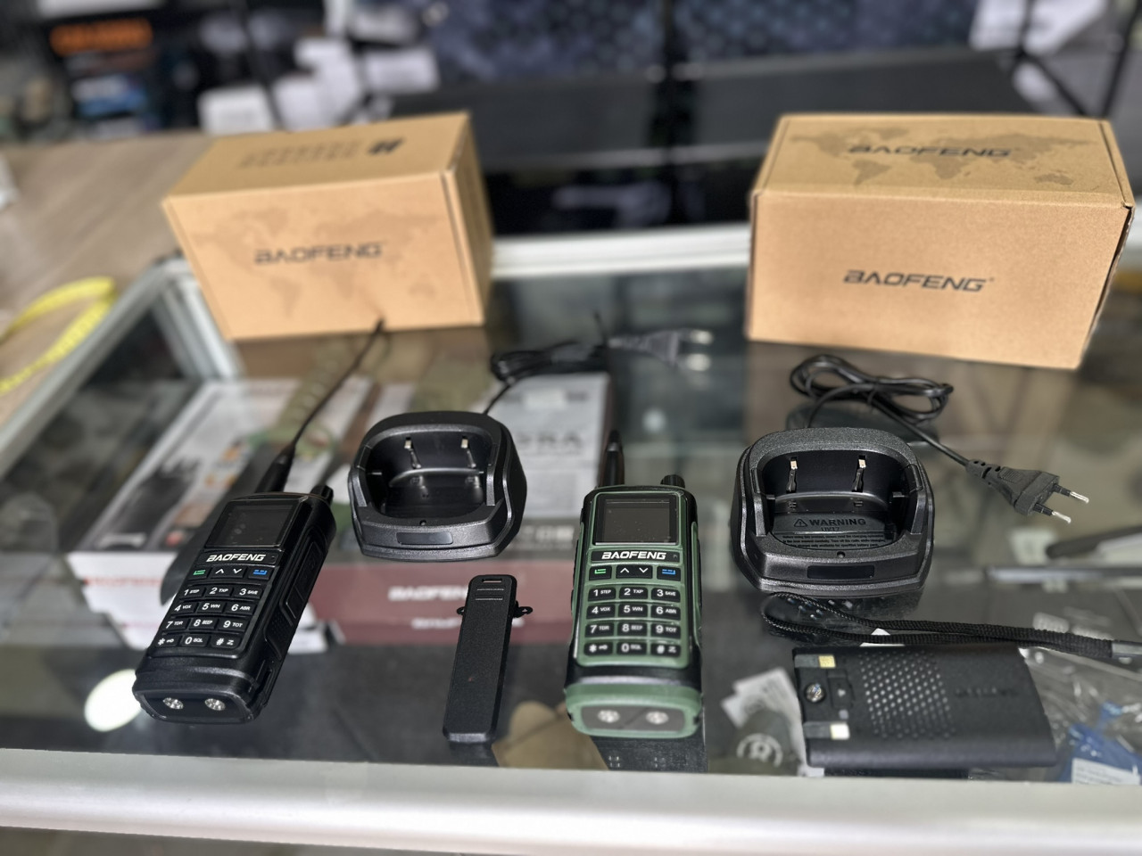 BAOFENG UV-17 Radio stanica VOKI TOKI MOTOROLA