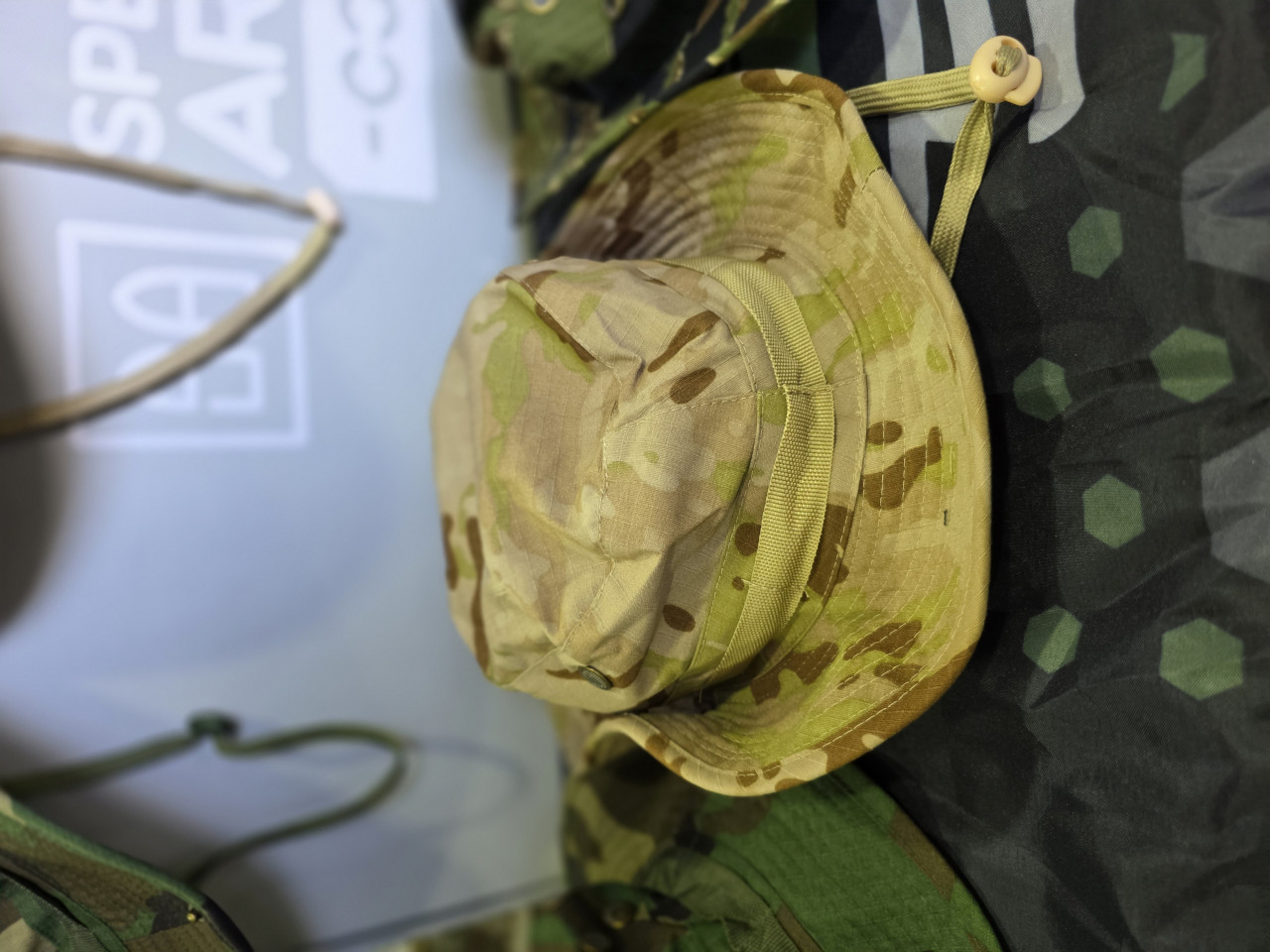 Airsoft Sesir   Boonie Multicam