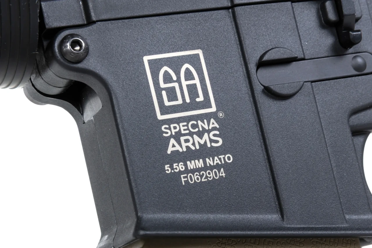 Airsoft SET Replika+Punjac i baterija SA-F10 Gen 2