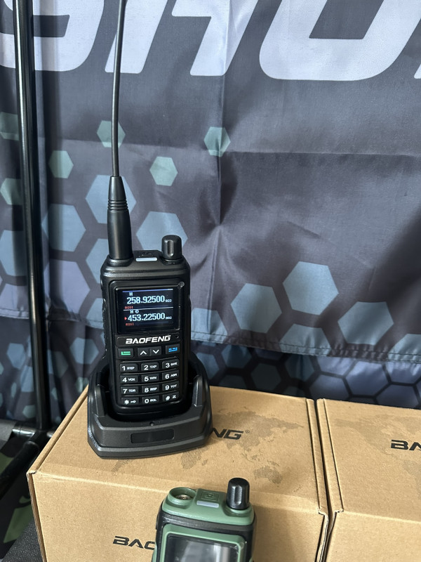 BAOFENG UV-17 Radio stanica VOKI TOKI MOTOROLA