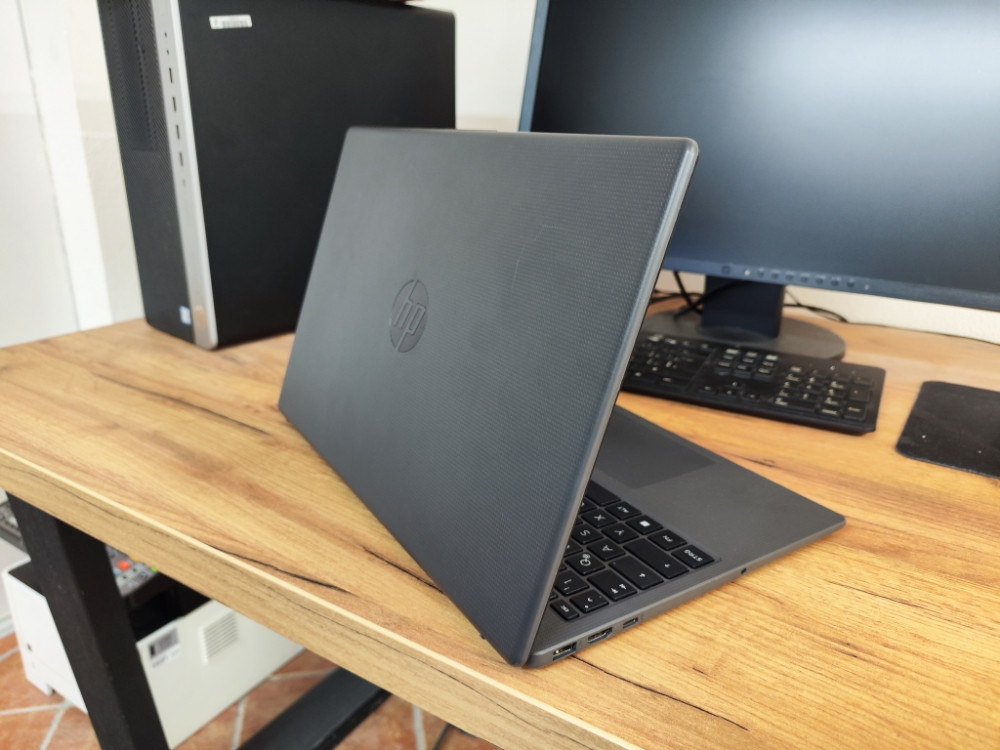 Laptop Hp 255 G10 Ryzen 5 7530u 16GB 512GB WIN 11 Office 2024