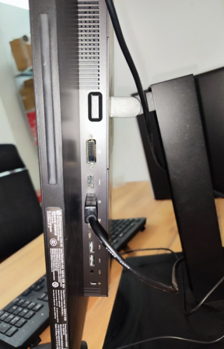 Monitor HP Z24N G2 FHD 1920x1200 IPS, HDMI, DP, DVI