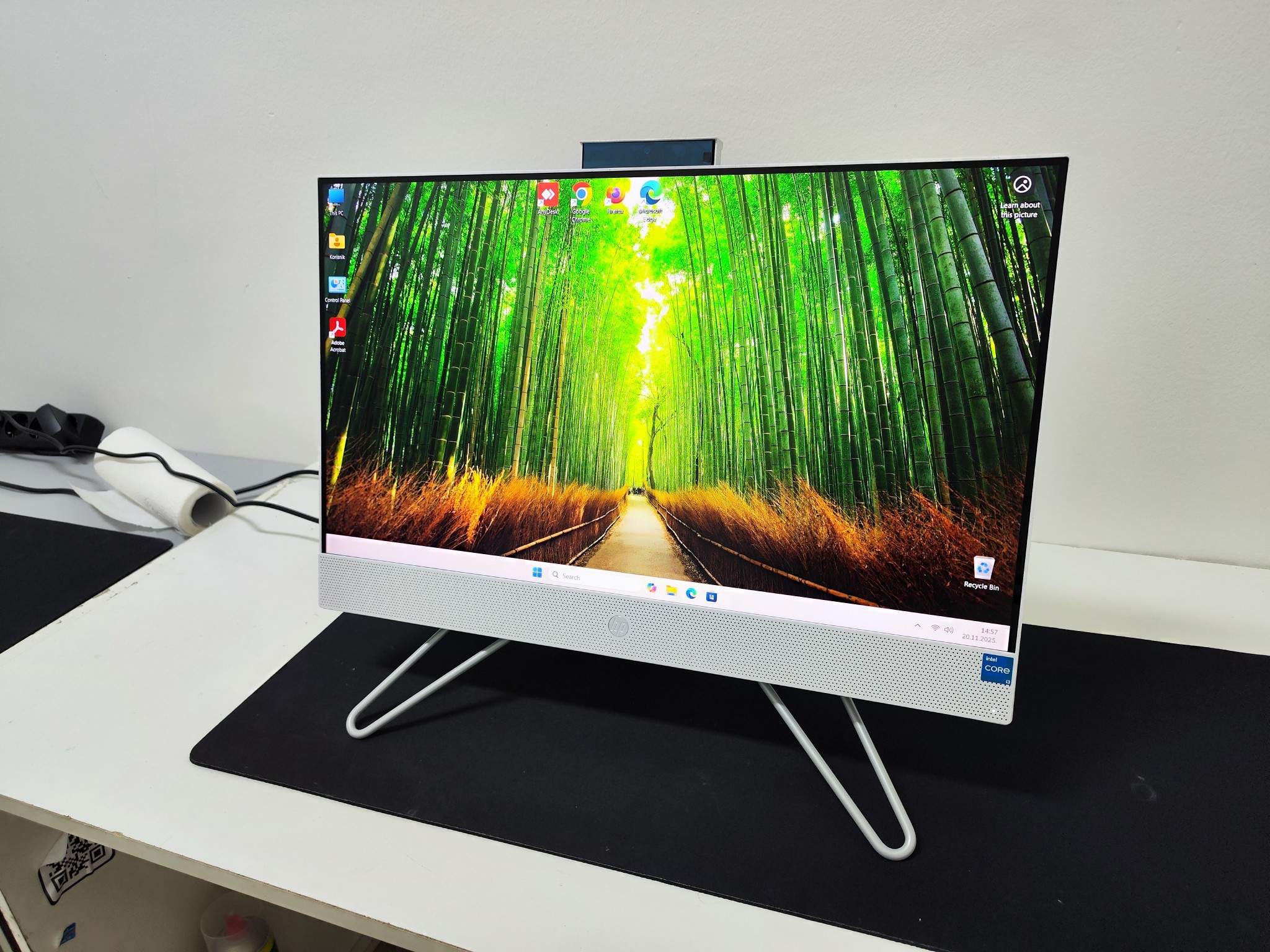 All in one 24" HP I3 1215U 16GB 512GB Nvme