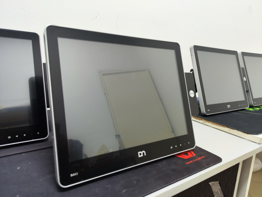 Monitor Touch 15 BA93 profi monitor sa touch ekranom