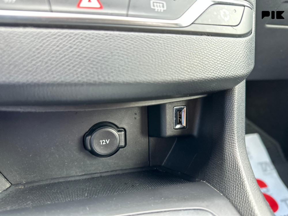 Peugeot 308 1.5 BlueHDI 130KS Navi