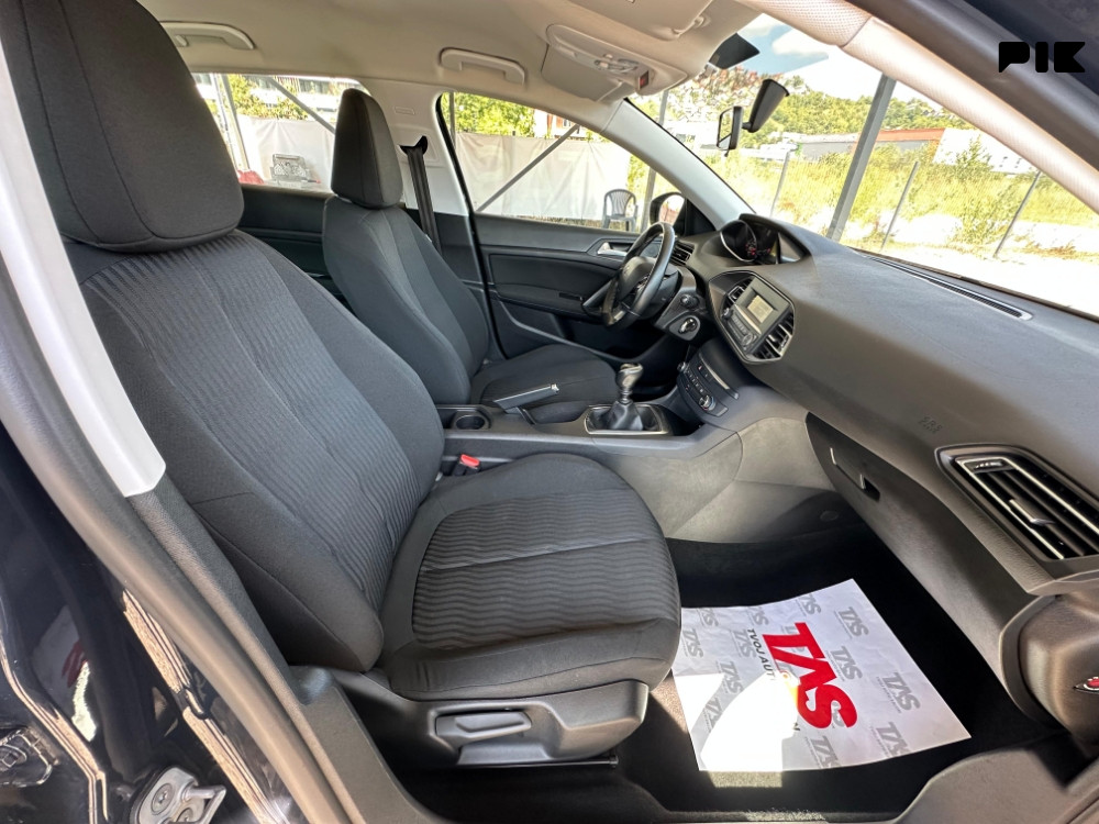 Peugeot 308 1.5 BlueHDI