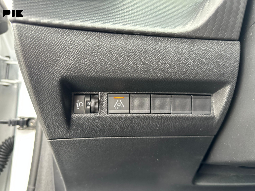 Peugeot 208 1.5 BlueHDI 102 KS -Novi model-
