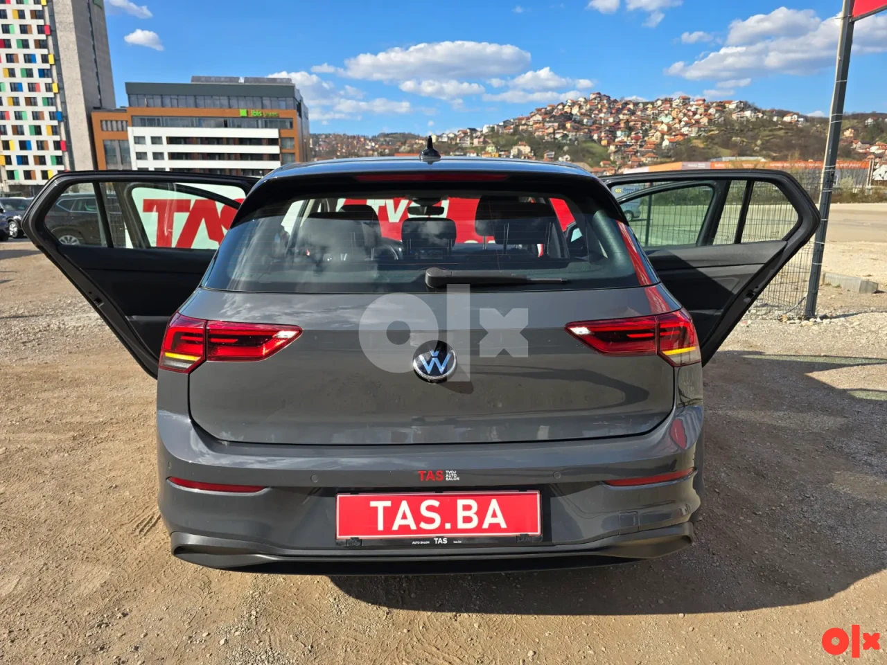 Volkswagen Golf VIII 2.0 TDI DSG 150KS Virtual Cockpit ACC Kamera