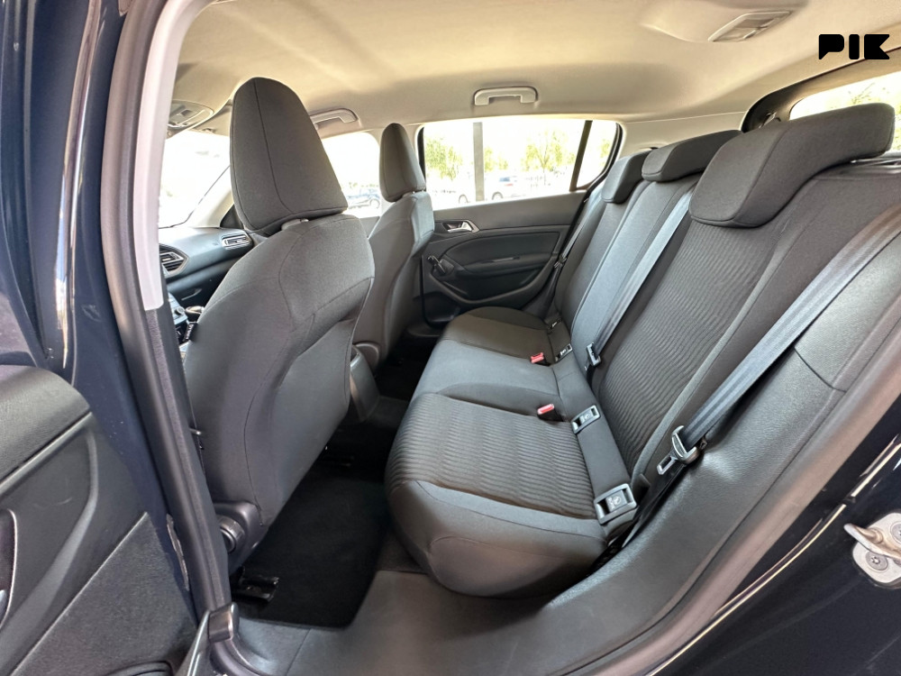 Peugeot 308 1.5 BlueHDI