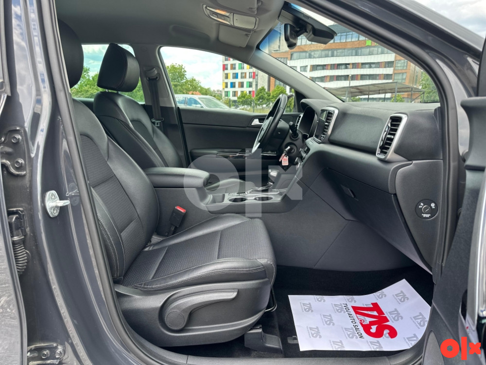 Kia Sportage 1.6 CRDI Black Edition, Kamera FULL-LED