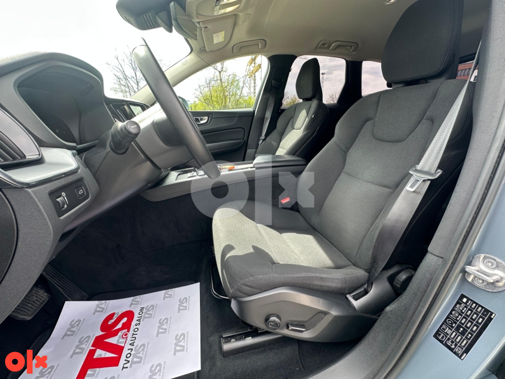 Volvo XC 60 2.0 B4 AWD 4X4 Geartronic FULL-LED VIRTUAL