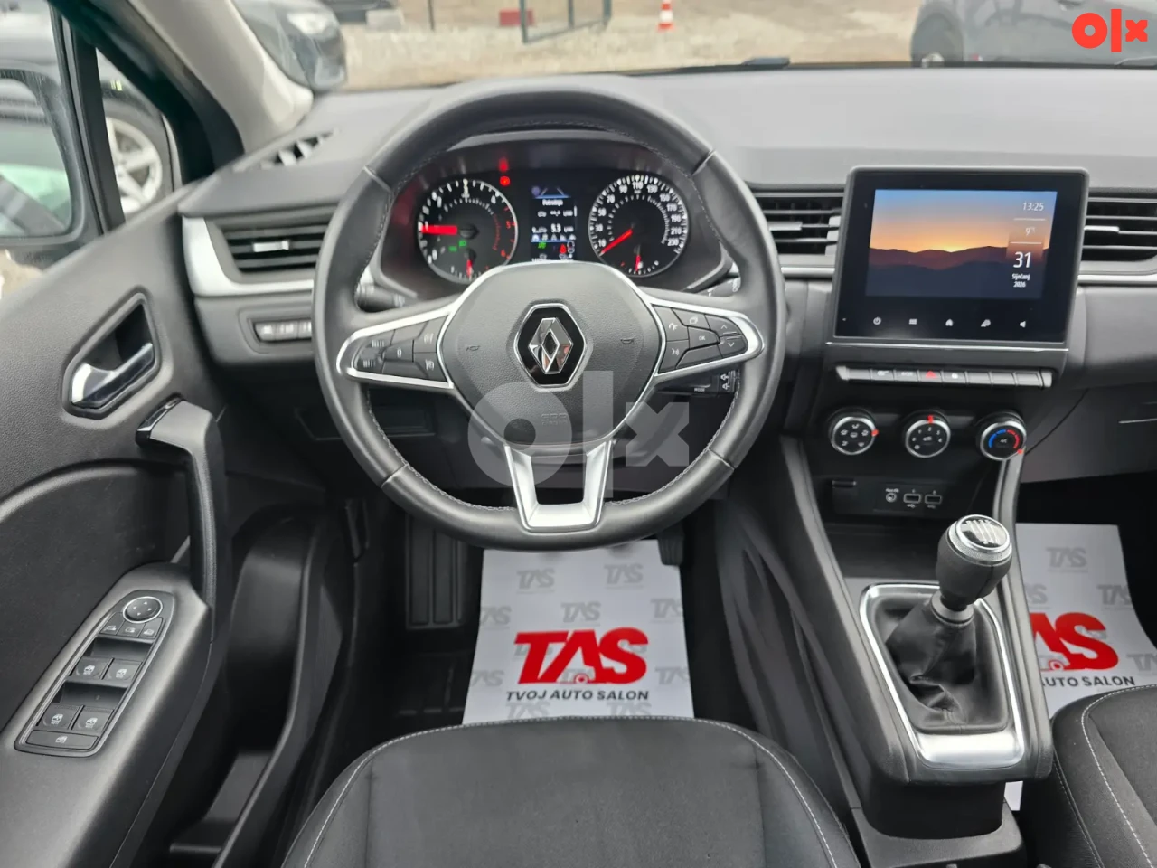 Renault Captur 1.5 DCI Business Pure Vision LED Novi model