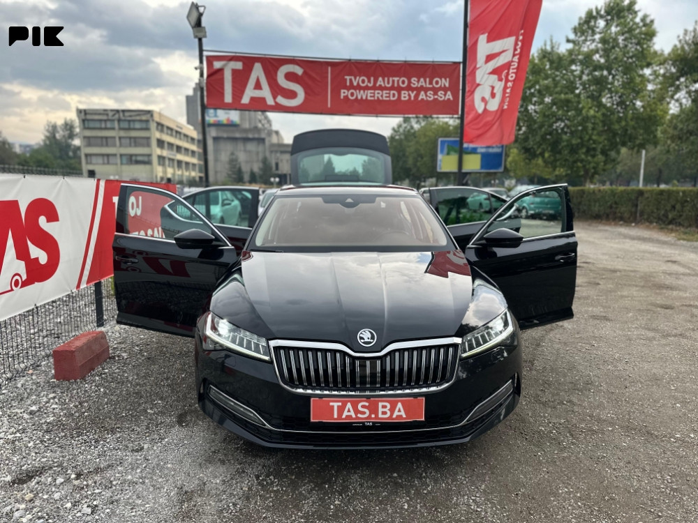 Škoda Superb Style 2.0 TDI DSG 4x4 200 KS / VIRTUAL LED KAMERA